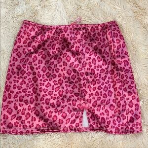 Sugar Thrillz Pink Animal Print Skort medium new with tags